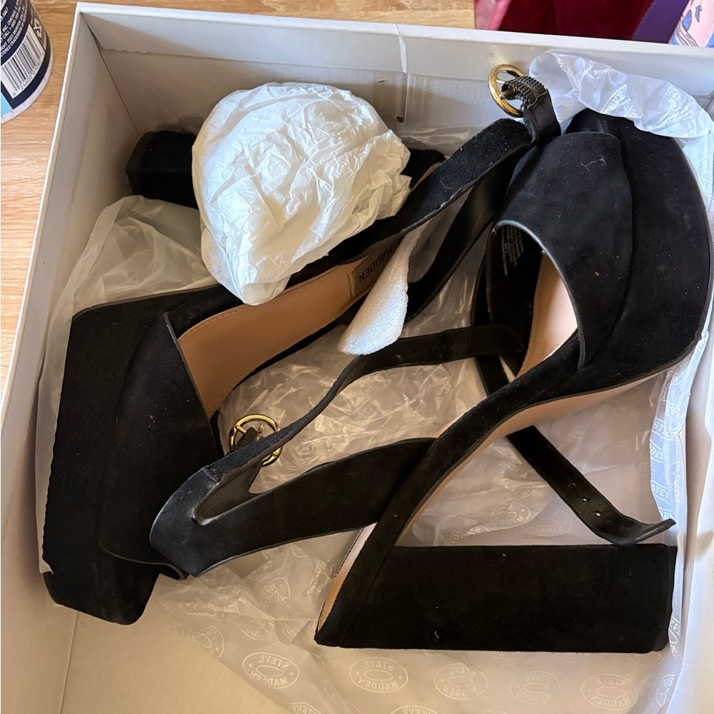 Steve Madden Black Suede Heels